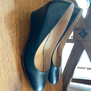 Black Corso Como wedge heels